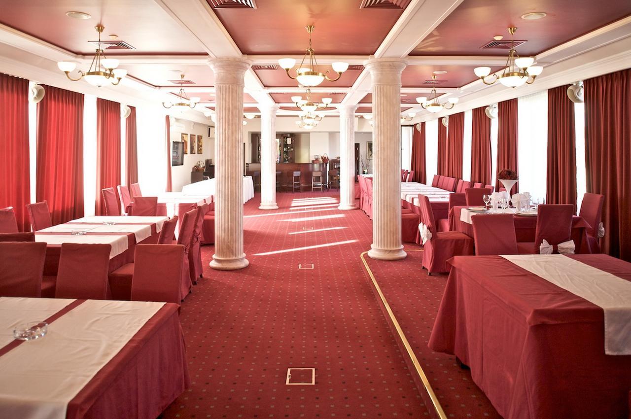 Ajax Boutique Apart Hotel صوفيا المطعم الصورة